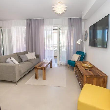 Διαμέρισμα Girasole Premium