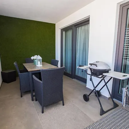 Girasole Premium 公寓 *