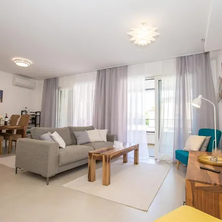 Apartment Girasole Premium
